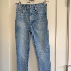 Aritzia Denim Forum The Lola High Rise Skinny  Crop _Light Blue (Size 24)